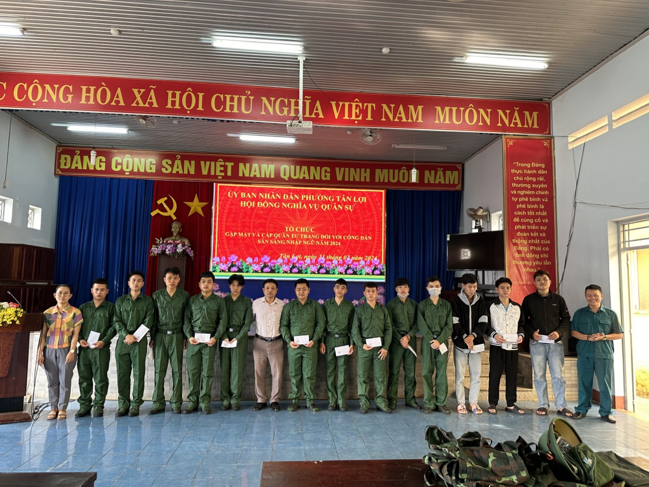 Thanh niên phường Tân Lợi đã sẵn sàng lên đường nhập ngũ