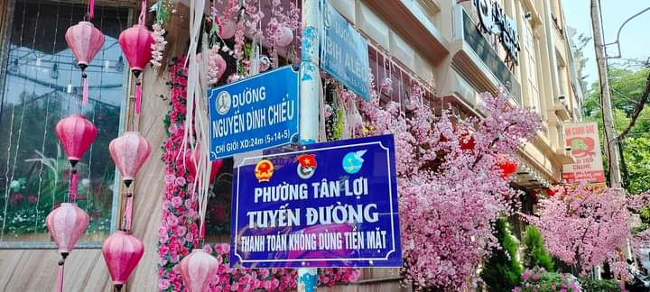 PHƯỜNG TÂN LỢI TÍCH CỰC TUYÊN TRUYỀN HƯỞNG ỨNG CÁC HOẠT ĐỘNG "NGÀY CHUYỂN ĐỔI SỐ QUỐC GIA 10/10"